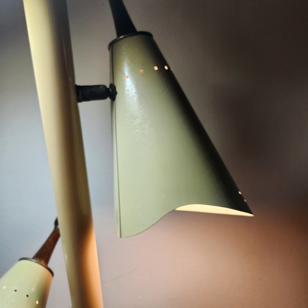 Vintage Mid Century Modern 3 Light Cone Shade Floor Lamp Atomic Retro MCM - Picture 14 of 14